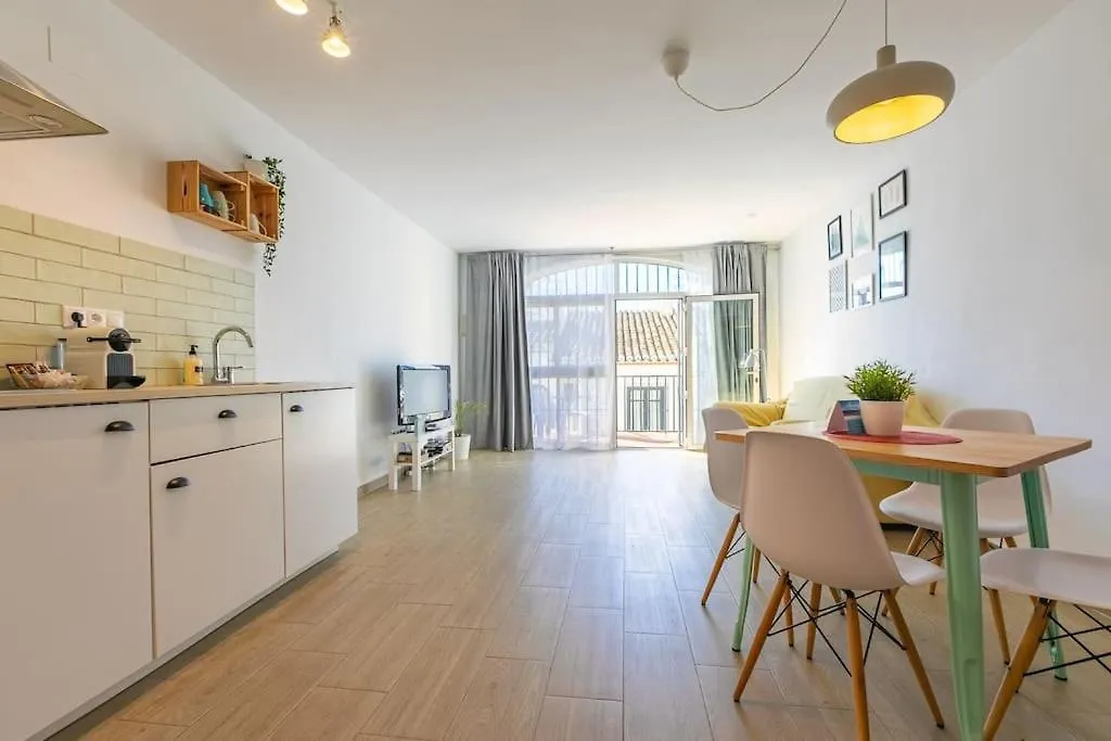 Dona Lola Beachfront Studio Mijas 0*,  Spain